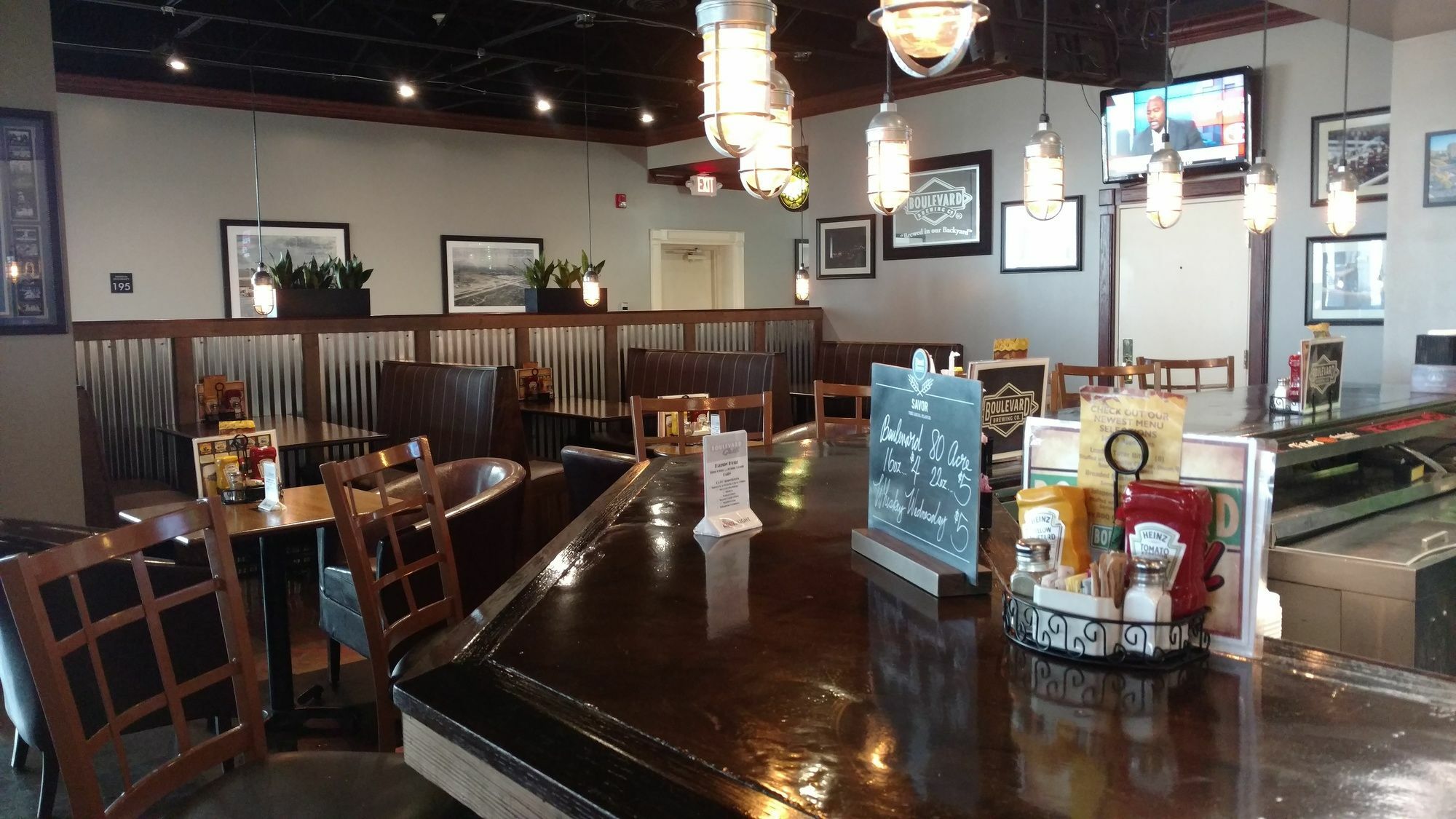 Four Points By Sheraton Kansas City Airport Экстерьер фото